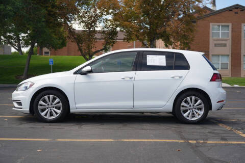 2020 Volkswagen Golf TSI