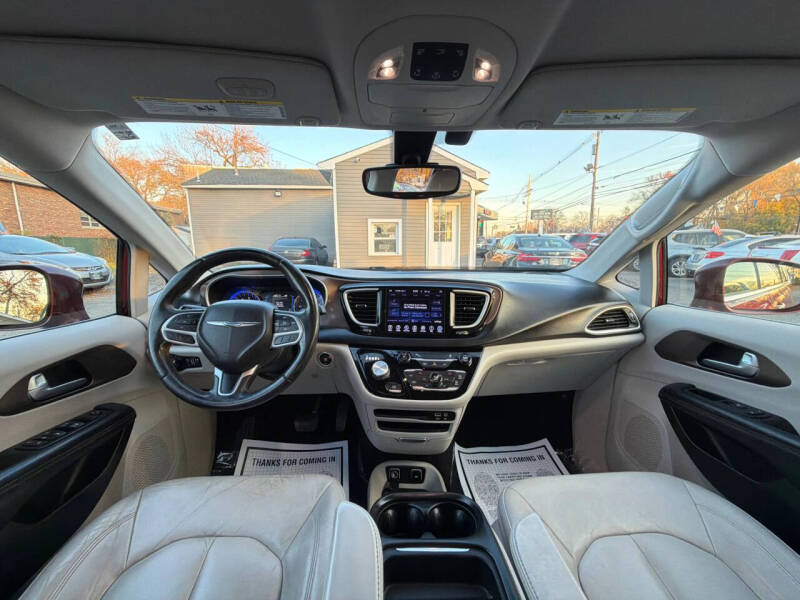 2017 Chrysler Pacifica