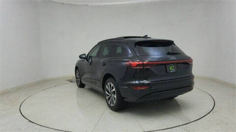 2025 Audi Q6 e-tron quattro Premium Plus