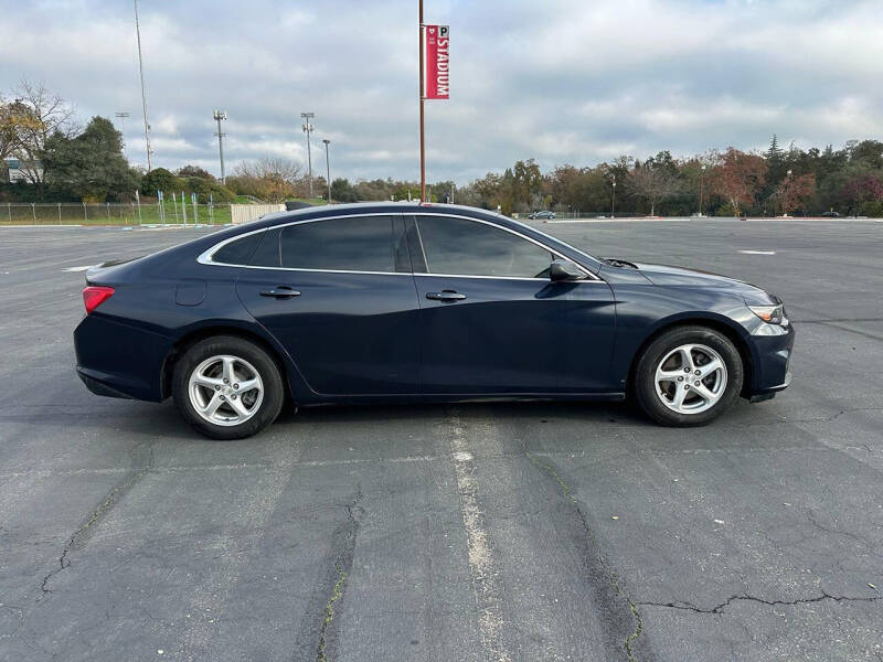 2017 Chevrolet Malibu LS