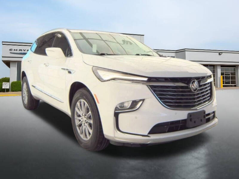 2023 Buick Enclave Essence