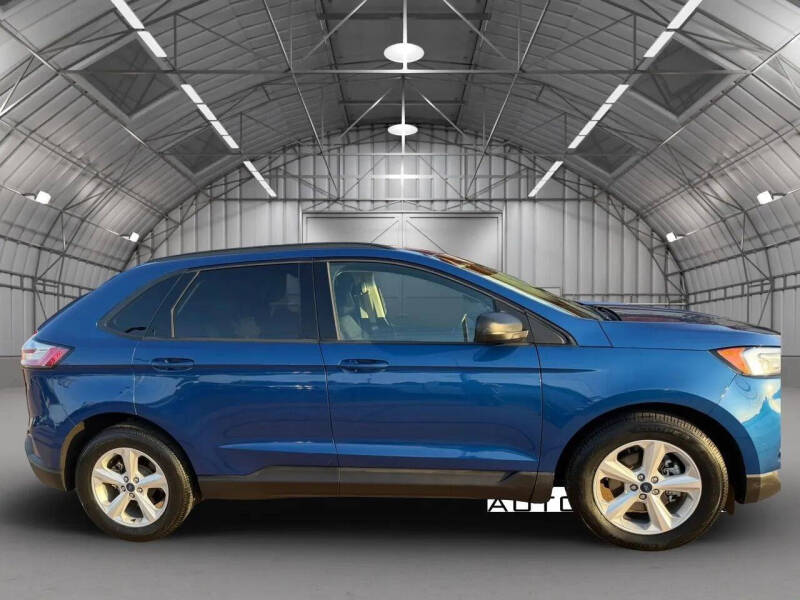 2020 Ford Edge SE
