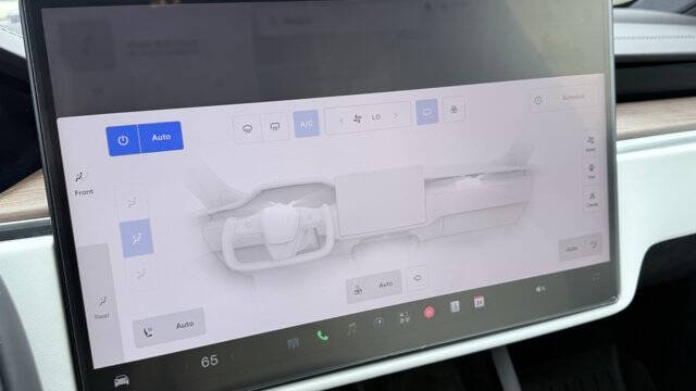 2023 Tesla Model X Standard Range
