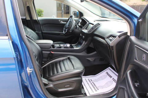 2020 Ford Edge