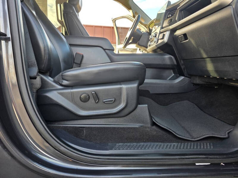 2023 Ford Expedition MAX XLT