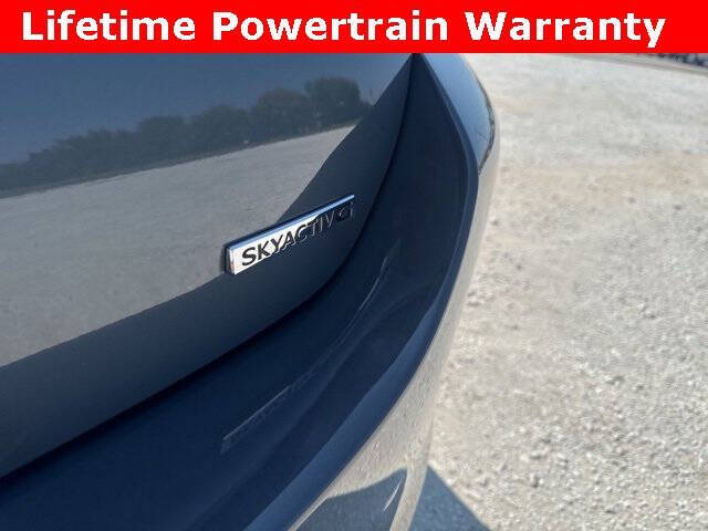 2024 Mazda Mazda3 Sedan 2.5 S Carbon Edition