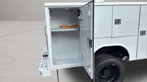 2025 Chevrolet Silverado 5500HD