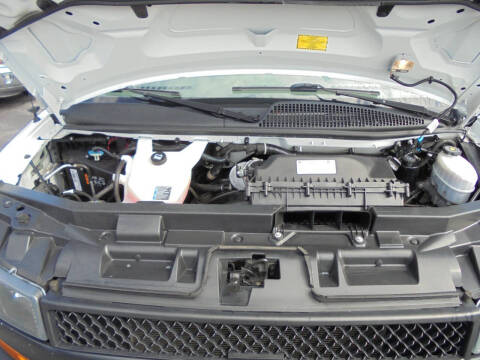 2022 Chevrolet Express 2500