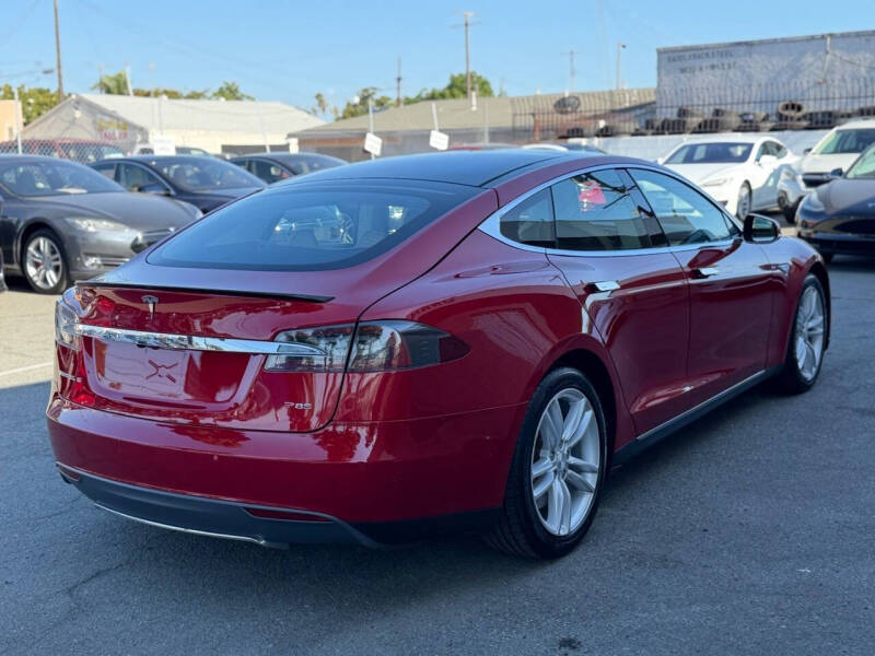 2014 Tesla Model S P85