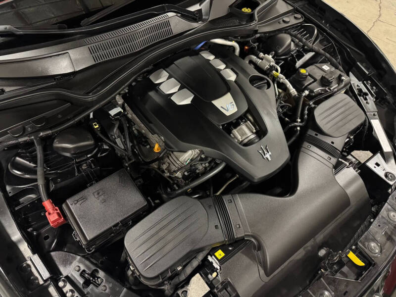 2018 Maserati Ghibli