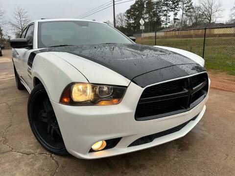 2011 Dodge Charger for sale at Gwinnett Luxury Motors in Buford GA