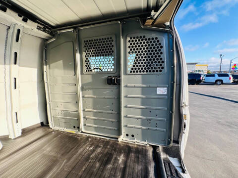 2018 Chevrolet Express 2500