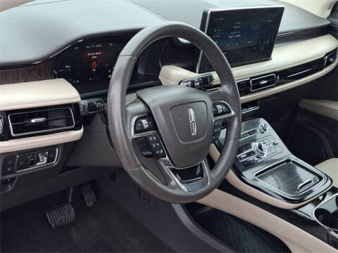 2021 Lincoln Nautilus Reserve