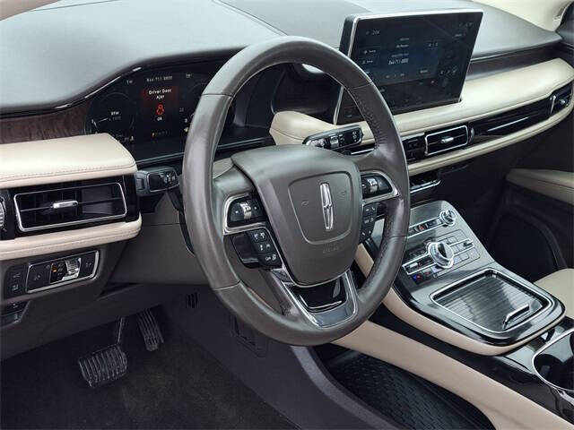 2021 Lincoln Nautilus Reserve