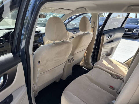 2016 Nissan Rogue S
