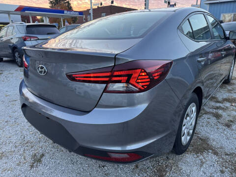 2020 Hyundai Elantra SE