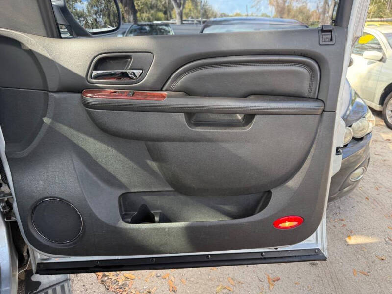 2012 Cadillac Escalade Premium