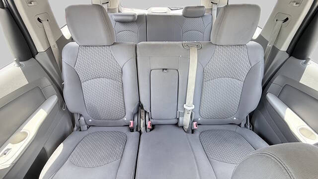 2011 Chevrolet Traverse LS