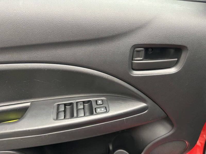 2014 Mitsubishi Mirage DE