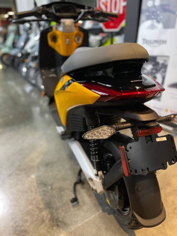 2023 Piaggio Piaggio 1