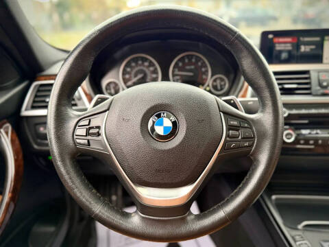 2018 BMW 3 Series 330i xDrive