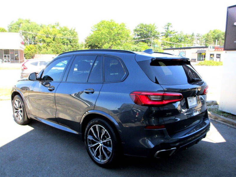 2020 BMW X5 M50i xDrive