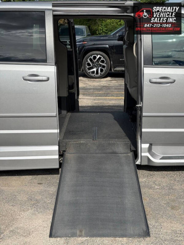 2016 Dodge Grand Caravan SXT