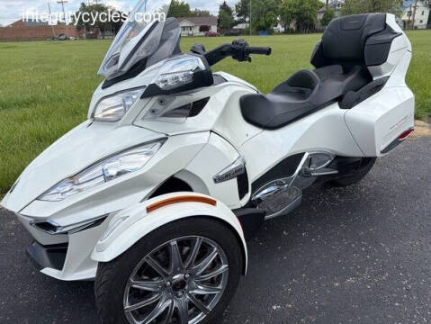 2014 Can-Am Spyder RT-S SE6