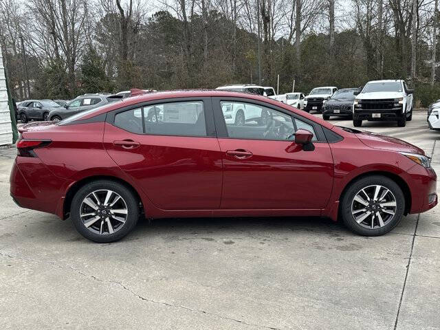 2025 Nissan Versa SV