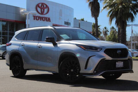 2023 Toyota Highlander for sale at Hanlees Davis Toyota in Davis CA