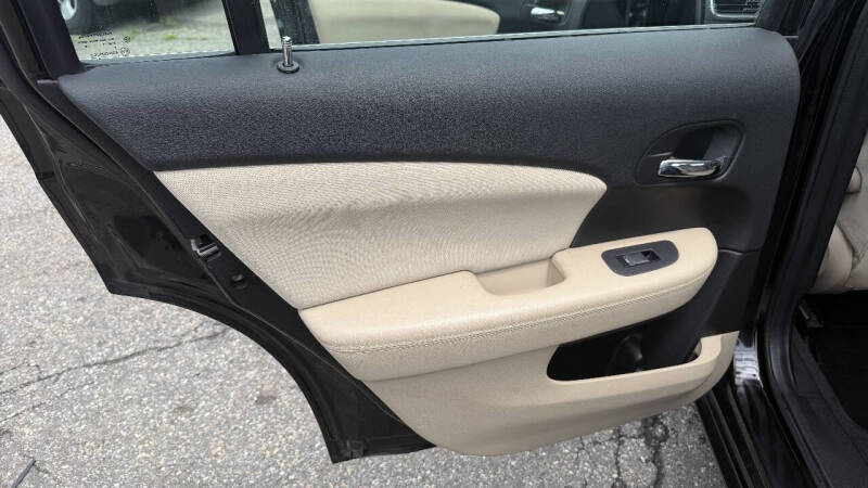 2012 Chrysler 200 Touring