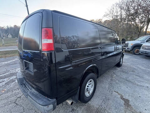 2017 Chevrolet Express 2500