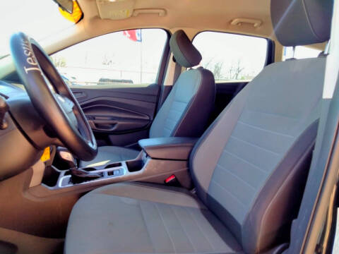 2019 Ford Escape S