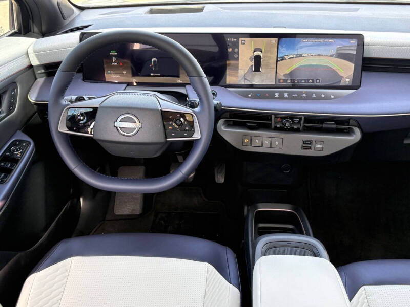 2026 Nissan LEAF Platinum+