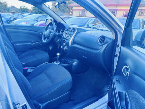 2014 Nissan Versa 1.6 SV