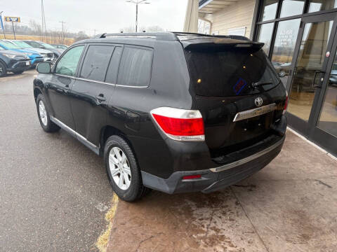 2013 Toyota Highlander SE