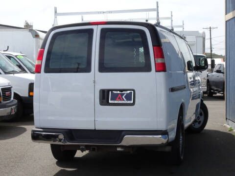2006 GMC Savana 2500