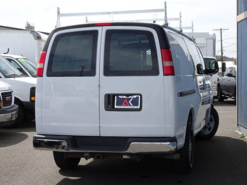 2006 GMC Savana 2500
