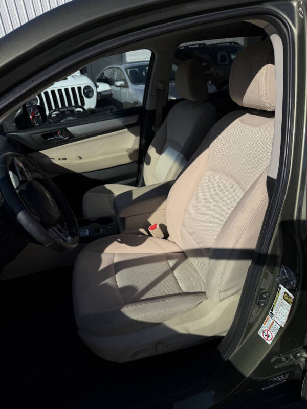 2018 Subaru Outback 2.5i Premium