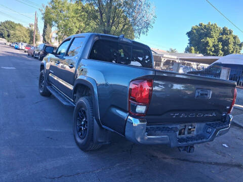 2020 Toyota Tacoma SR5 V6