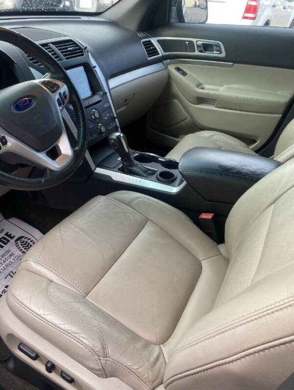 2014 Ford Explorer XLT