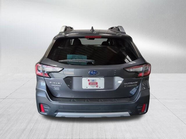 2022 Subaru Outback Touring XT