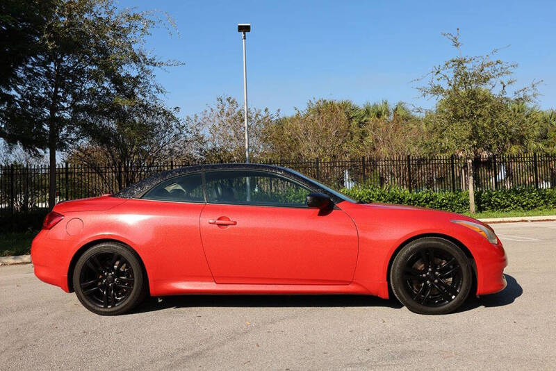 2010 Infiniti G37 Convertible