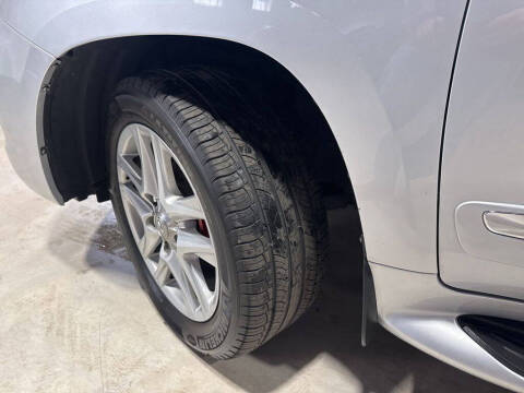 2014 Lexus LX 570