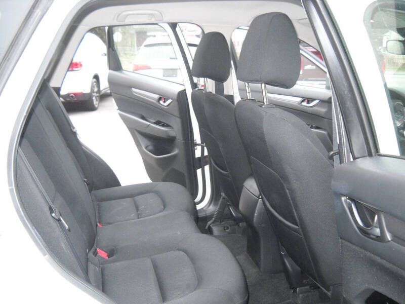 2017 Mazda CX-5 Sport