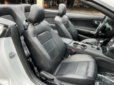 2021 Ford Mustang EcoBoost Premium