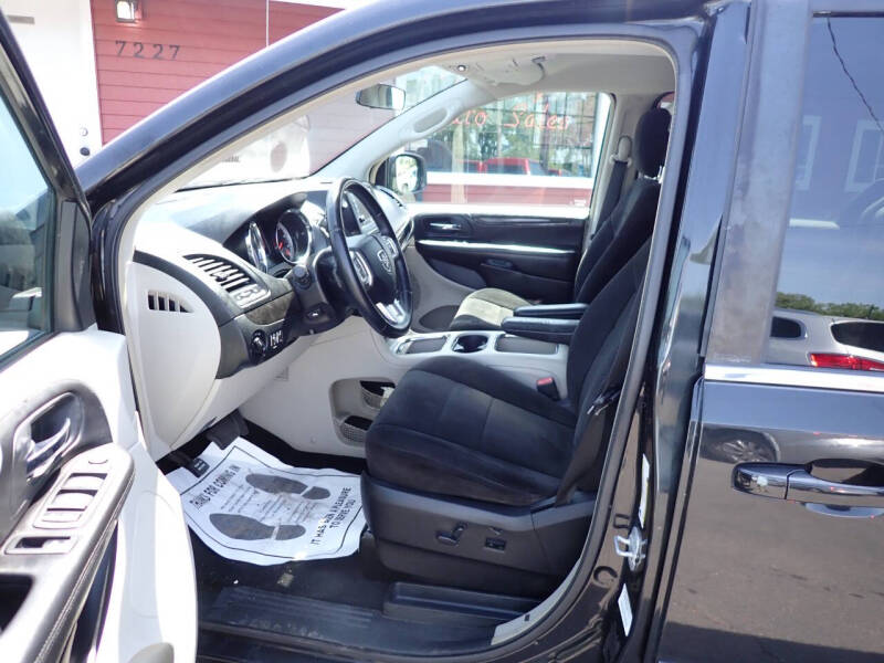 2012 Dodge Grand Caravan Crew