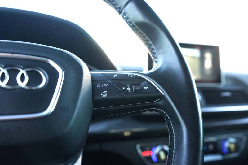 2018 Audi SQ5 3.0T quattro Premium Plus