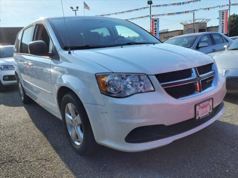 2013 Dodge Grand Caravan for sale at Sunrise Used Cars INC in Lindenhurst NY