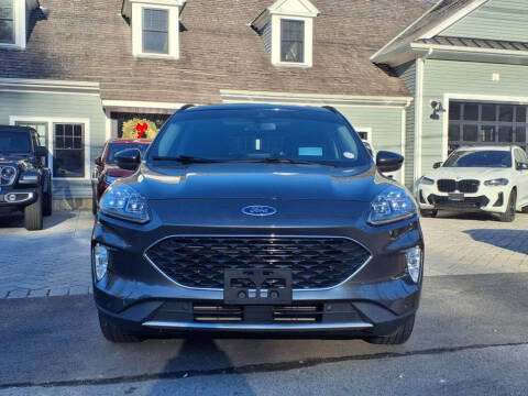 2020 Ford Escape Titanium
